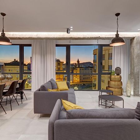 Apartment Tribuna Center By Seric マラガ エクステリア 写真