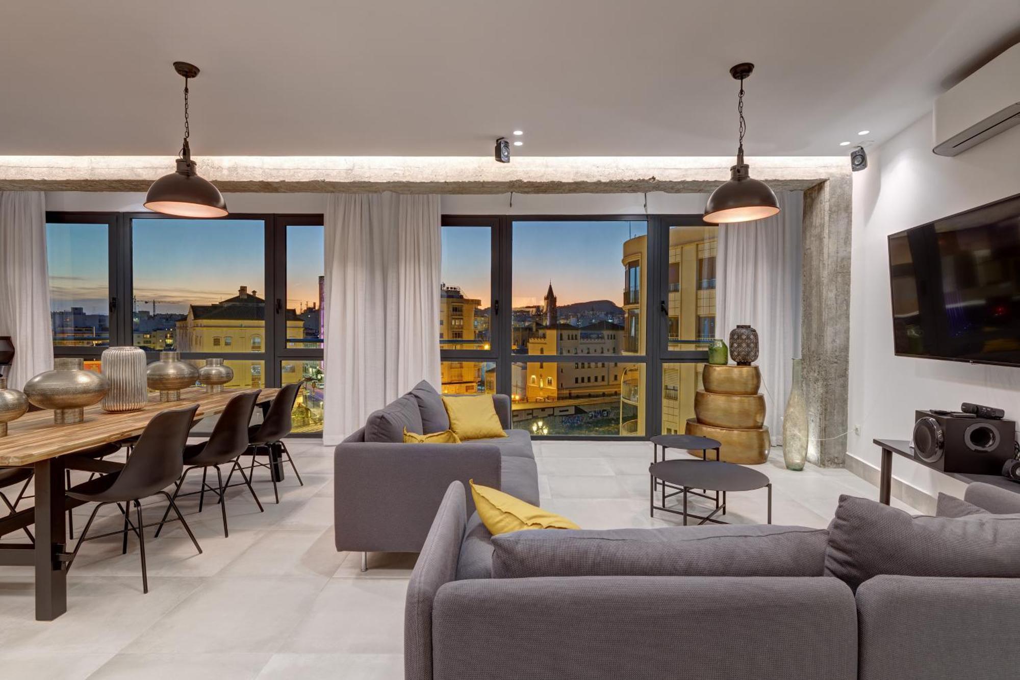 Apartment Tribuna Center By Seric マラガ エクステリア 写真